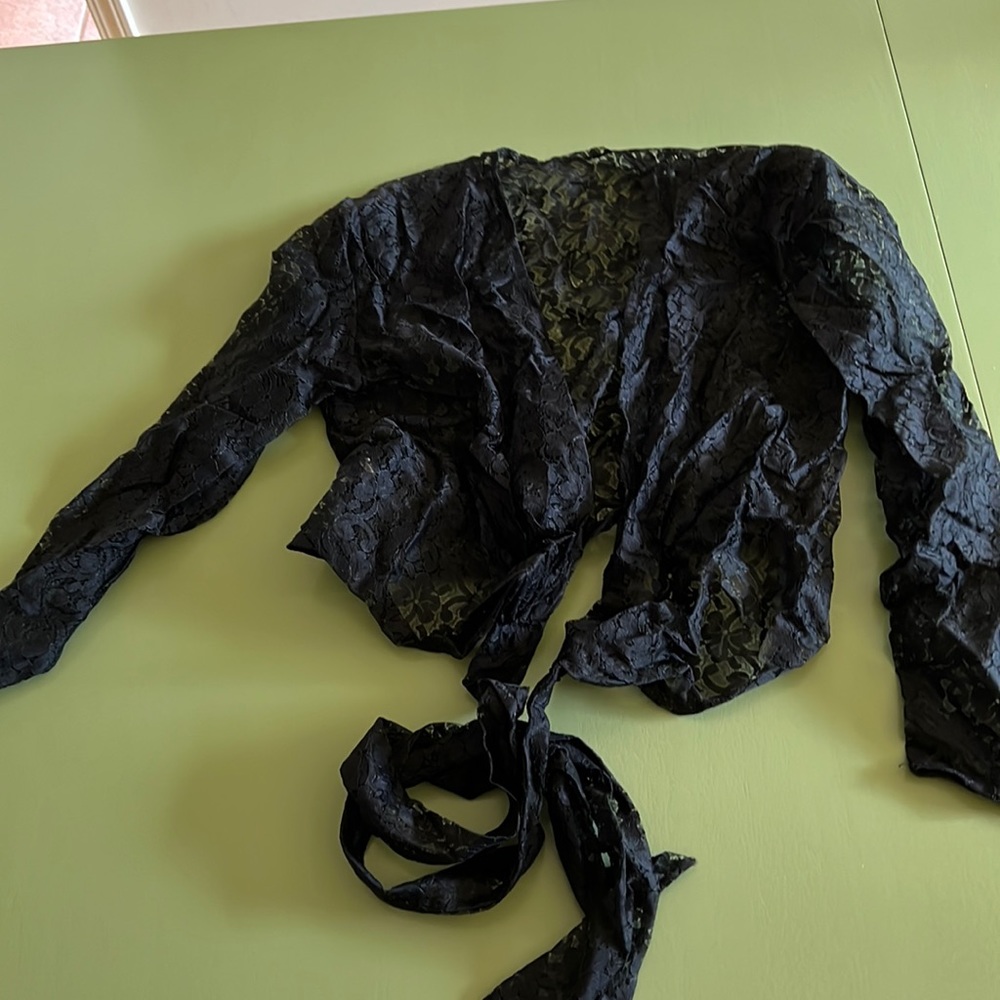 Black lace wrap top US6